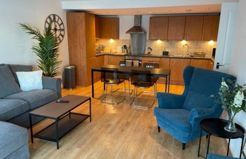 Lux Waterfront 2 bed Apt, V&A 10min walk, St Andrew's Golf 25min drive - Foto 12