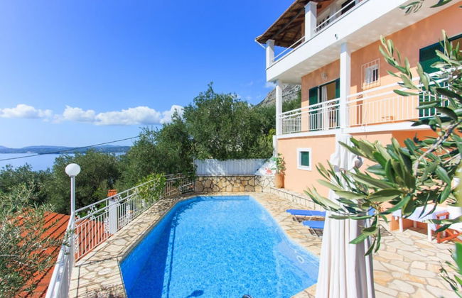 Villa Amalia Large Private Pool Walk to Beach Sea Views A C Wifi - 2120 - Foto 2