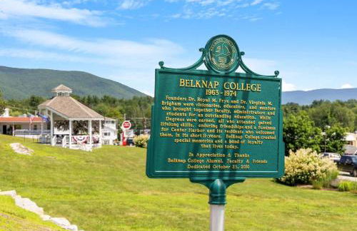 Tranquil 3BR Retreat Game Room Deck Beach Pass - Foto 32