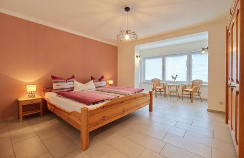 Ferienwohnungen Weingut und Vinothek Regnery - Photo 10