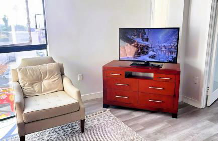 Melrose Luxe Retreat near The Grove - Foto 25