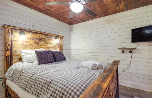 Rural Outdoor Oasis! Edgemont Cabin with Fire Pit - Foto 18