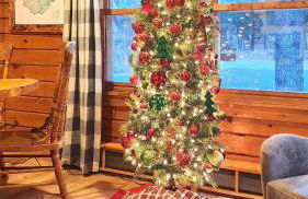 Stylish Forest Lodge with Large Hot Tub, Firepit and Fireplace minutes to Gore Mountain - Foto 11