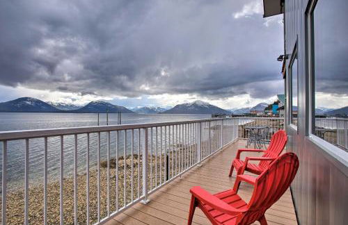 Remote Island Escape with Breathtaking Views - Photo 33