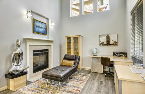 7 Mi to Dwtn Portland - Home with Patio! - Foto 2