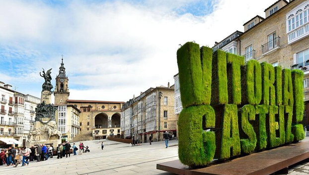 Descubre Pamplona y Vitoria, una experiencia auténtica. - Foto 4
