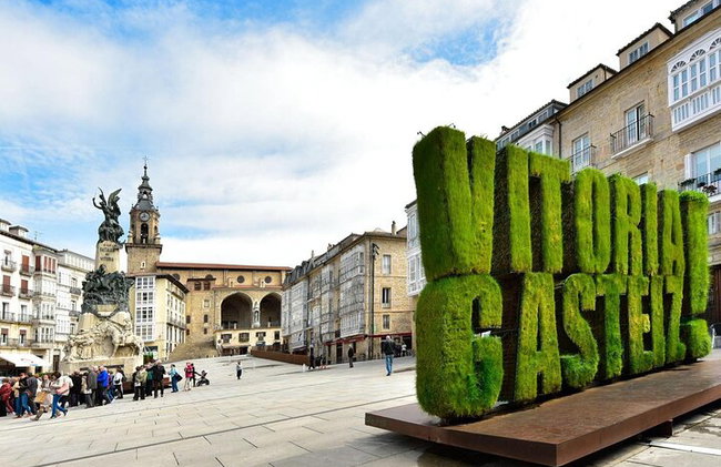 Descubre Pamplona y Vitoria, una experiencia auténtica. - Foto 4