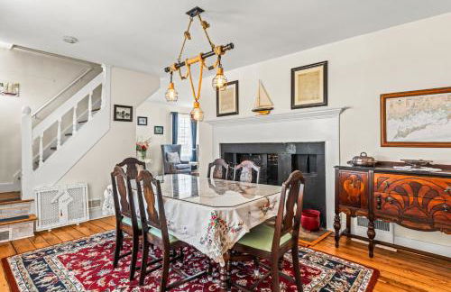 Mystic Riverfront Captain's Home - Foto 4