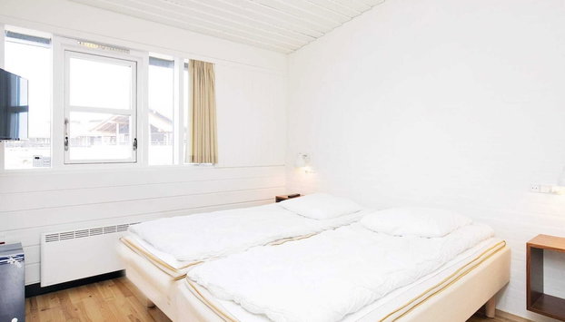 6 Person Holiday Home on a Holiday Park in Saeby - Foto 3, Habitación