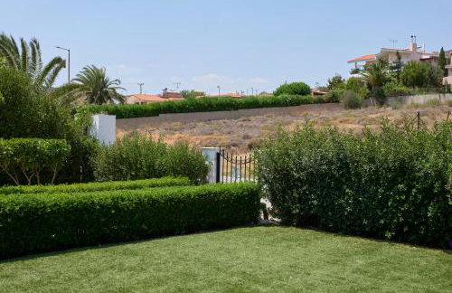 D & K Vacation Villa Anavissos - Photo 37