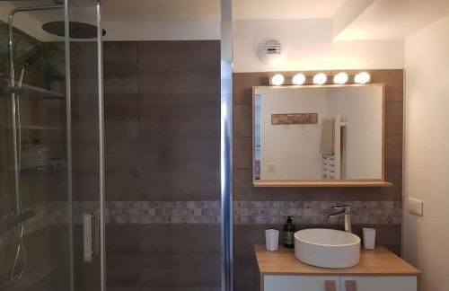 Studio chaleureux 5 mns chaine des Puys - Foto 9