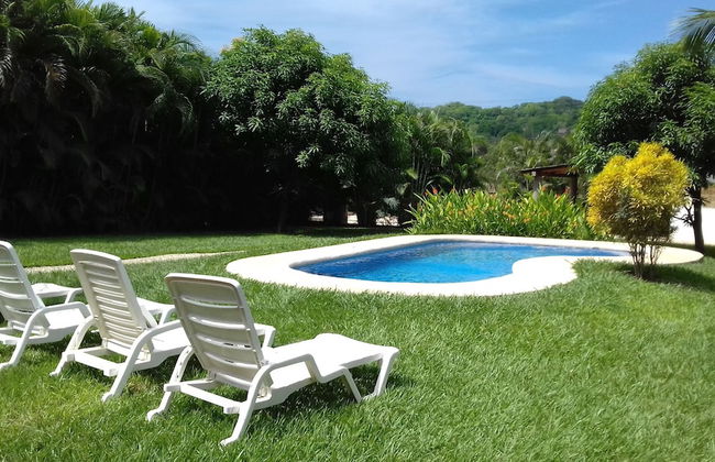 OceanBlue Samara Lodge - Photo 15