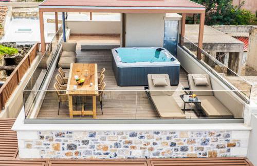 Villa Nicole - Private Pool & Rooftop Jacuzzi - Foto 12