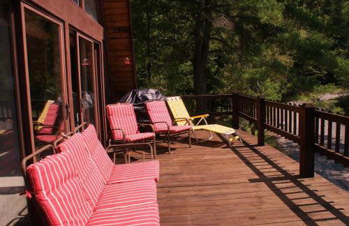 Mountain Retreat on Private Lake-Alderbrook Lodge - Foto 37