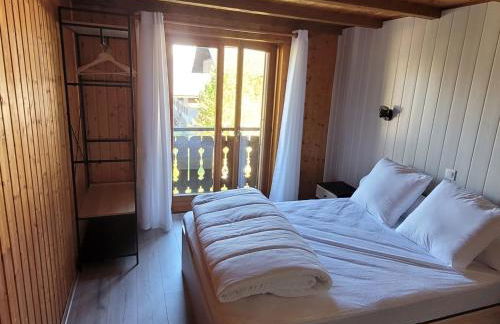 Chalet familial authentique et spacieux 2 chambres 4 à 6 personnes avec parking proche des remontées - Foto 14