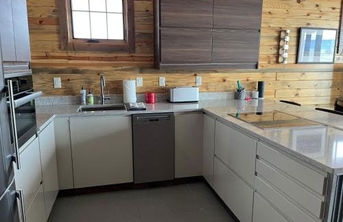 New Cabin with Spectacular Views of Flathead Lake. - Foto 15