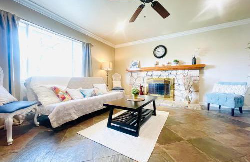 GREAT FOR BUSINESS & FAMILY TRIPS 3BD 2BA close to DESNEYLAND, FREE PARKING - Photo 22