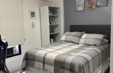 Apt perto da praia c vaga e arrumadeira e janelas anti ruídos - Foto 7