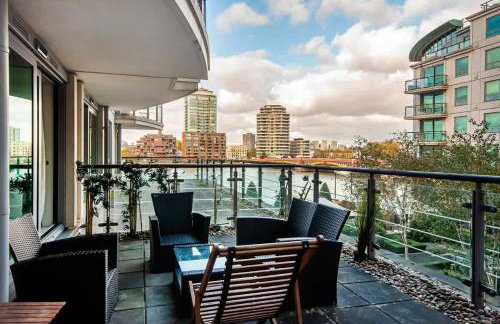 Central 2 bed with Large Terrace - Photo 1