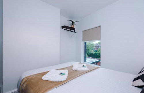 Oxford House by YourStays - Cosy Home in the Suburb of May Bank - Foto 51