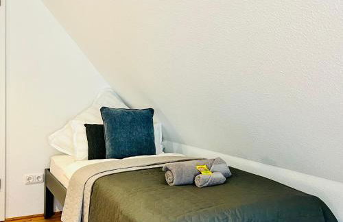 AyCatcherHomes - Luna Boutique Duplex Apt 3BR 2BA 7G Old Town Marburg - Foto 14