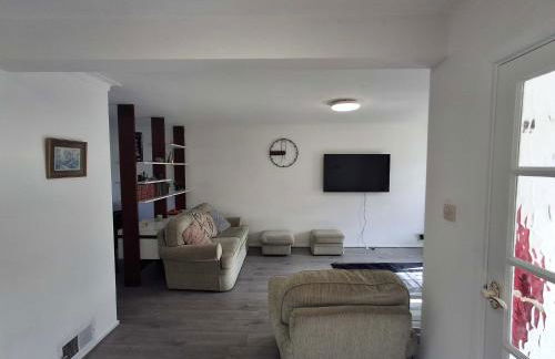 Nicely decorated 3 bedroom house near Heathrow, London - Foto 35