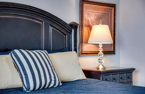 5 bed 4 bath and Pet friendly - Photo 26