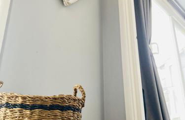 Looe with a View - Entire apartment with FREE allocated parking - Foto 22