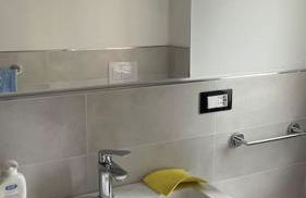 Ampio bilocale vicino al mare - Foto 8