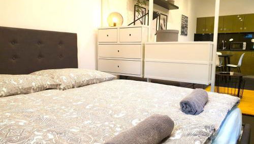 Cosy Studio with Private Parking - Foto 2