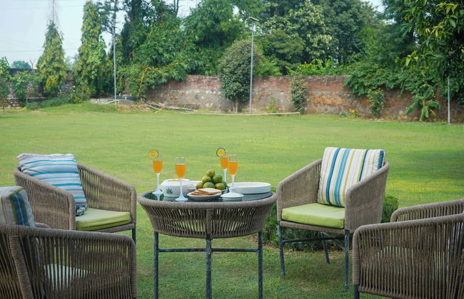 Alaya Stays 5 BHK Pet friendly with pvt pool - Ashirwad Farms - Foto 50