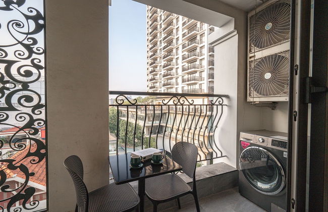 Luxe Paradise Suites Tay Ho - Photo 70