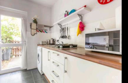 Great Location - City Centre - Parking - 4 Beds - 2 Bedrooms - Foto 38