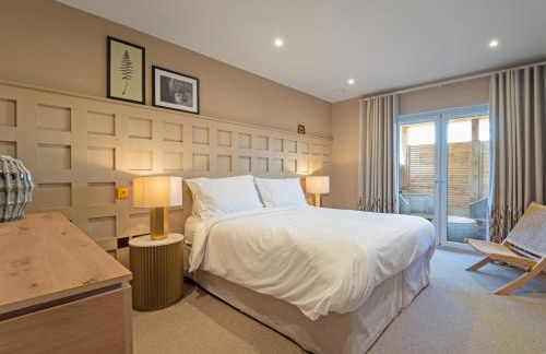 Farmyard House - Photo 17