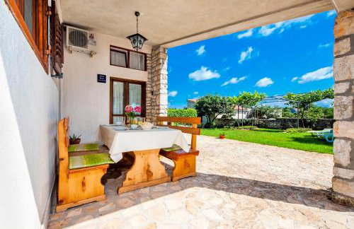 Charming House Nino with a fenced yard - Foto 14