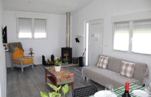 Relaxing Cabin Next to the River - La Cabaña de Susana - Foto 12