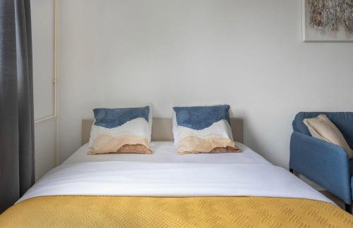 Modern studio near City Center - Foto 11