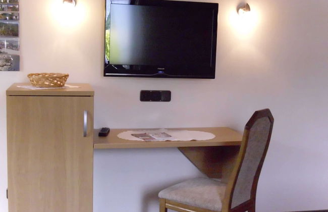 Charming Apartment With Balcony, Garden, BBQ, Parking, Heating - Foto 12