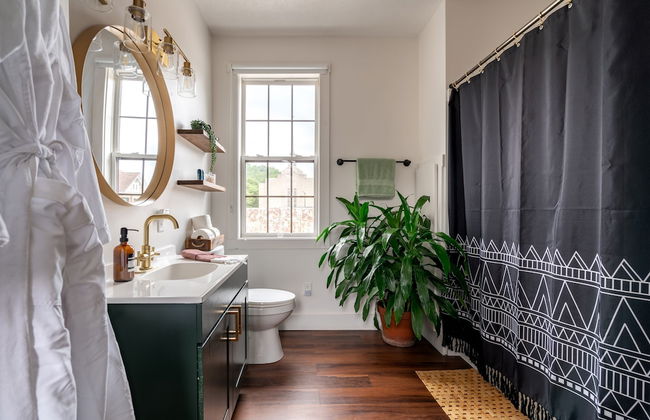 Prime Location Top Rated Clean Parking Free - Foto 74