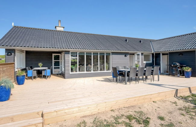 "Hillevi" - 200m from the sea - Photo 9