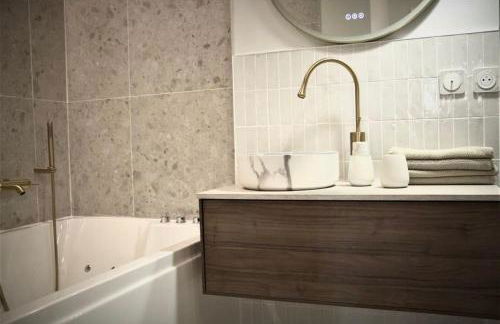 Hôtel Metz mon amour, un séjour à 200m de la cathédrale ! Classé 3 étoiles ! - Foto 26