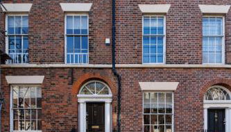 Flatzy - City Centre Mansion 2, Sleeps 22, 4 Baths - Foto 3