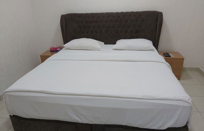 Gulf Hotel Apartment - Photo 20