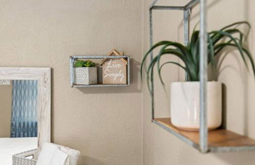 Peaceful 2BD 10 mins from DT Peoria - Foto 17