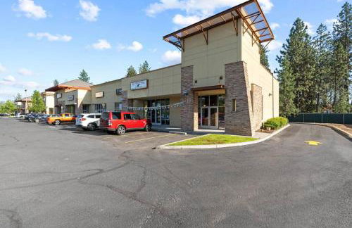 Luxe Lake Home Reflect Recharge and Reconnect - Foto 37