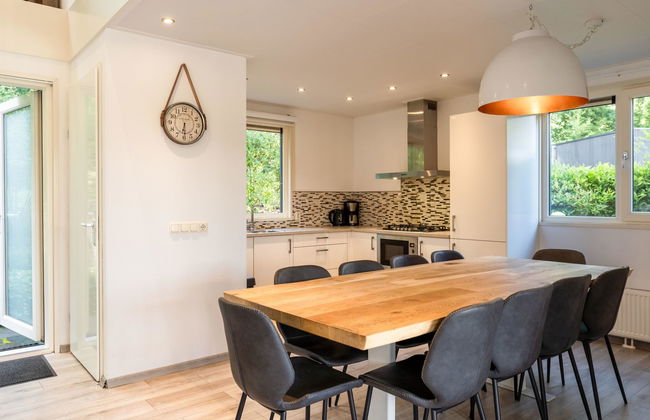 5 bedroom House in Brunssum with terrace and sauna - Photo 9