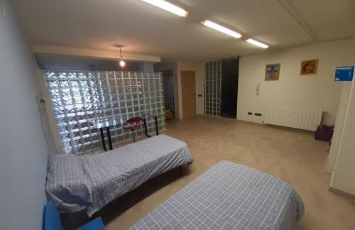 Villa con piscina privada, 2 jacuzzis y barbacoa - Photo 2