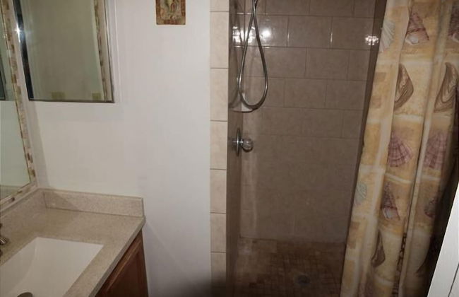 Colony Reef 15C - Photo 19