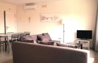 TOLETUM low cost LOFTS diáfanos o 2dormitorios PARKING Municipal Gratis al aire libre a 100m - Foto 2