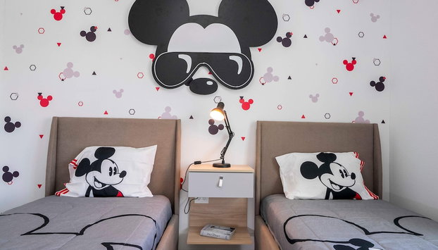 Modern 4BR Retreat Mickey Harry Potter Rooms - Foto 3, Habitación